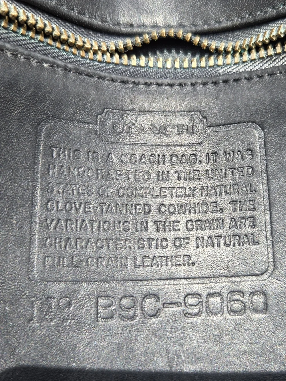 Vintage Coach Black Leather Shoulder Bag - Picture 9 of 12